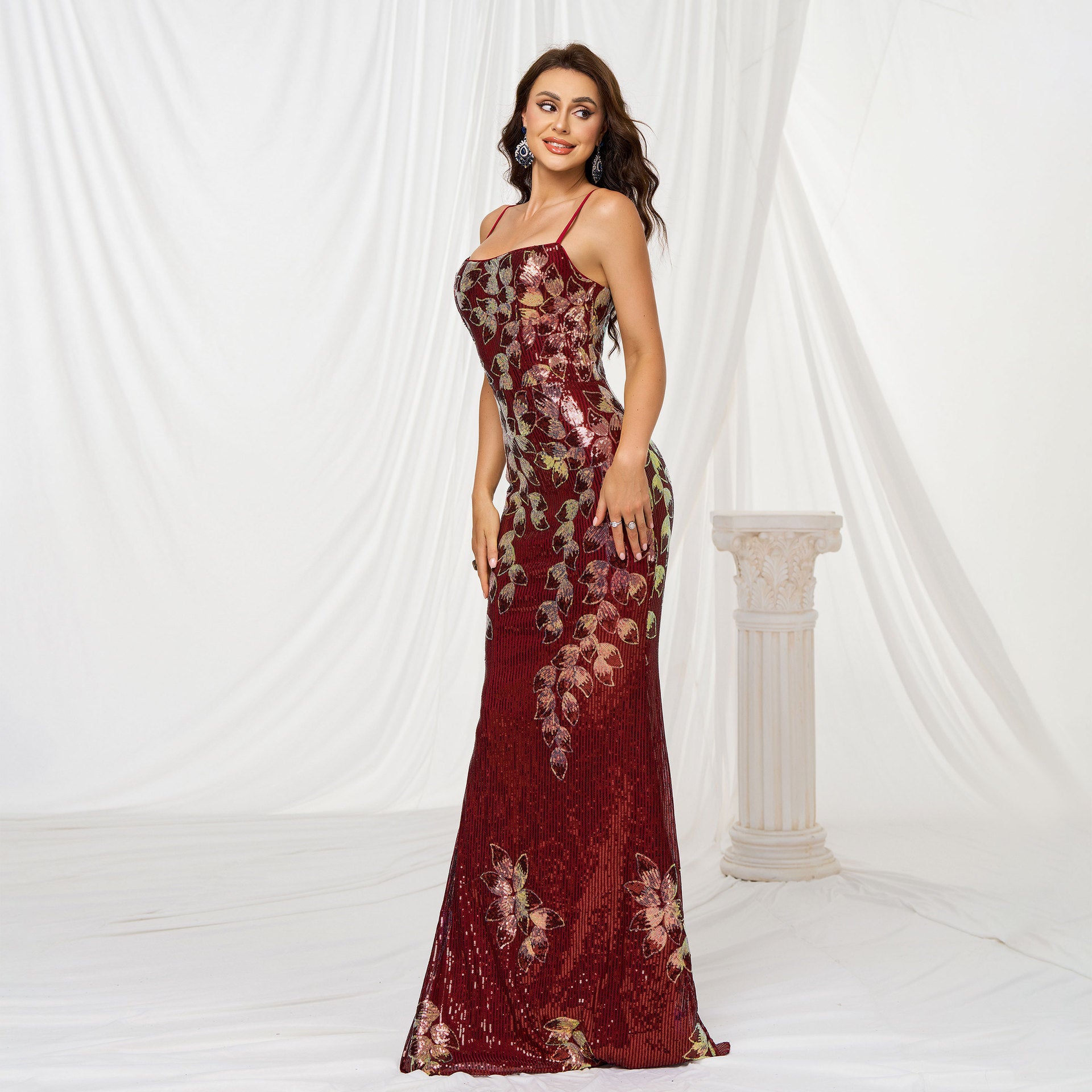 Sling Off-neck Sheath Sequined Banquet Fishtail Evening Dress
